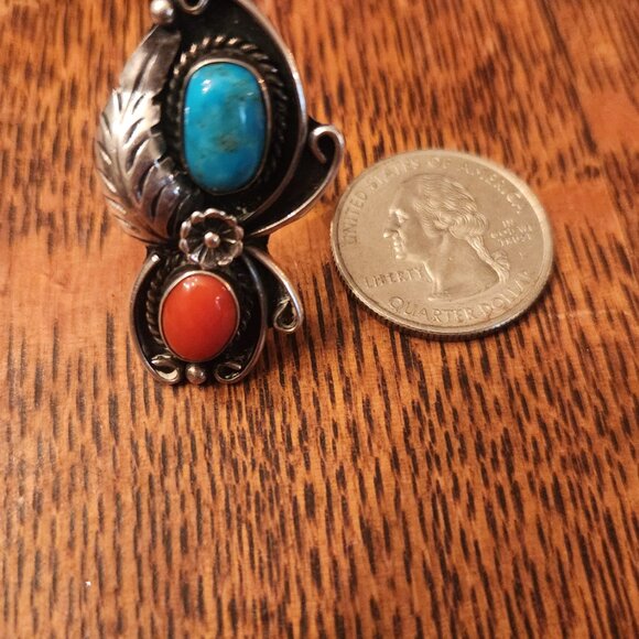 Vintage Turquoise and Coral feather butterfly ring - Picture 4 of 5